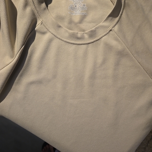 Dri-Duke Moisture Control Compression USGI T-Shirt Men's Military SAND Medium - Picture 10 of 12